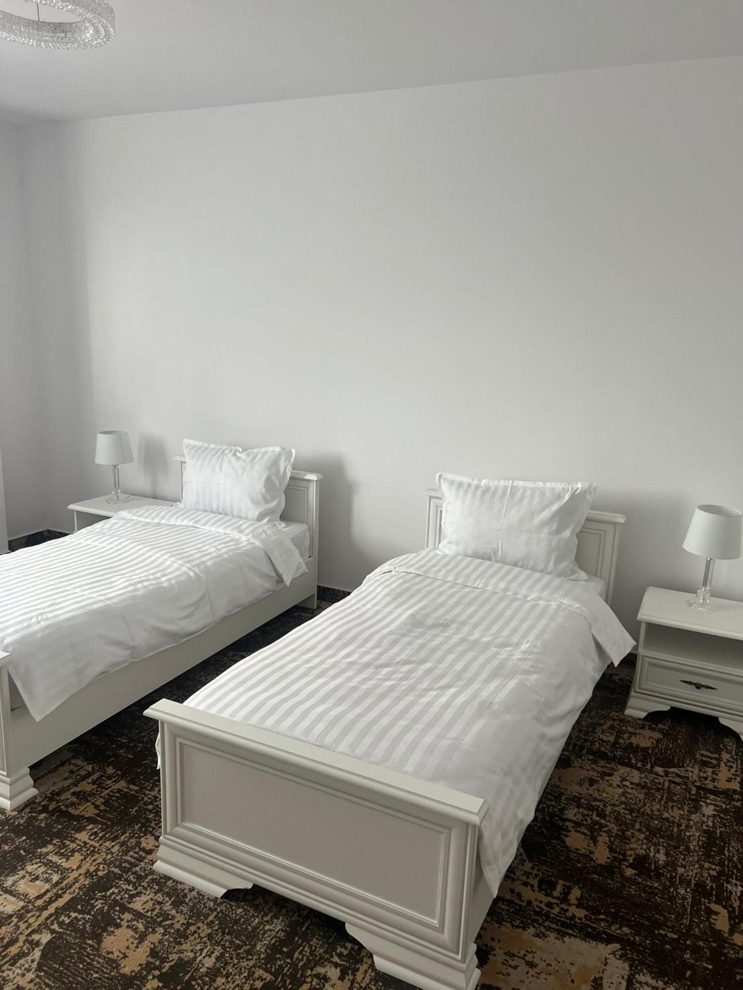 Casa Domeniile Vinului Hotel Aiud Buitenkant foto