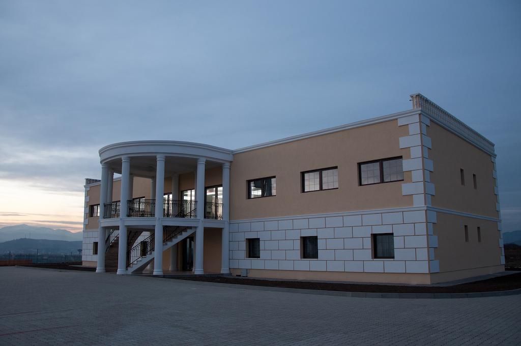 Casa Domeniile Vinului Hotel Aiud Buitenkant foto