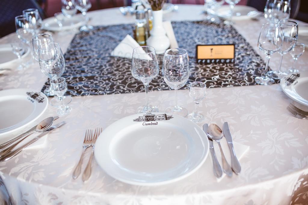 Casa Domeniile Vinului Hotel Aiud Buitenkant foto